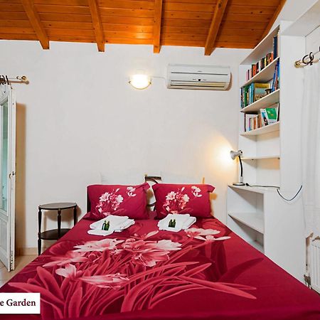 House In The Olive Garden Appartement Ágios Ioánnis Buitenkant foto