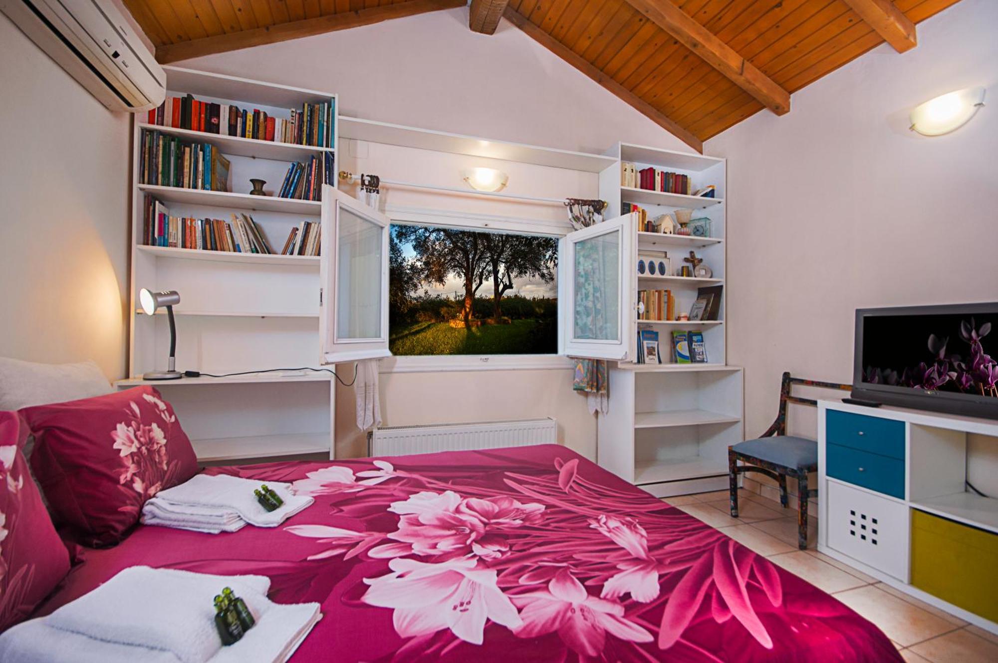 House In The Olive Garden Appartement Ágios Ioánnis Buitenkant foto