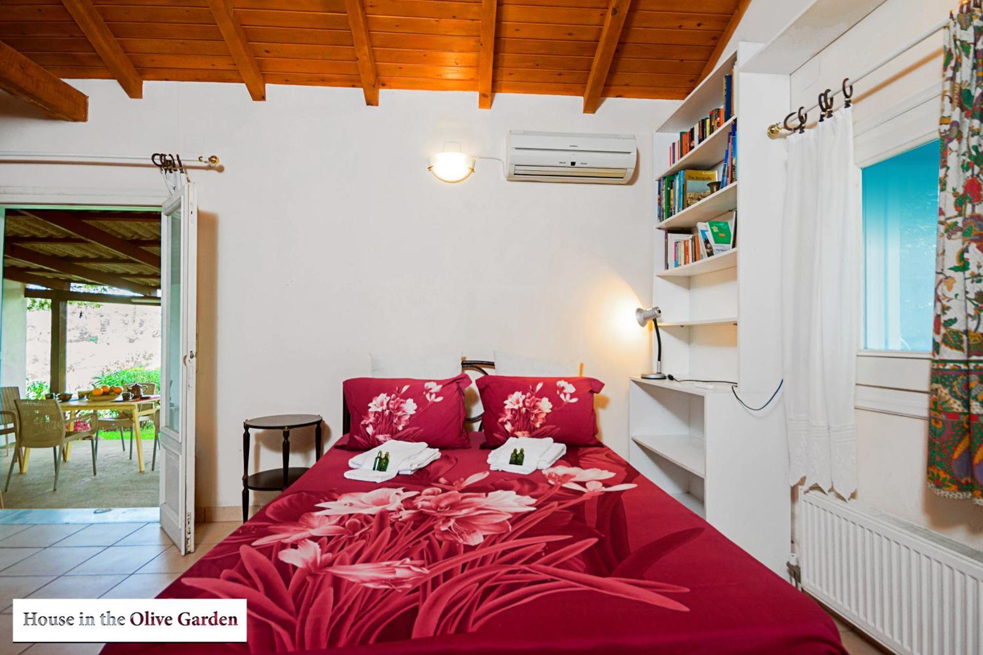 House In The Olive Garden Appartement Ágios Ioánnis Buitenkant foto